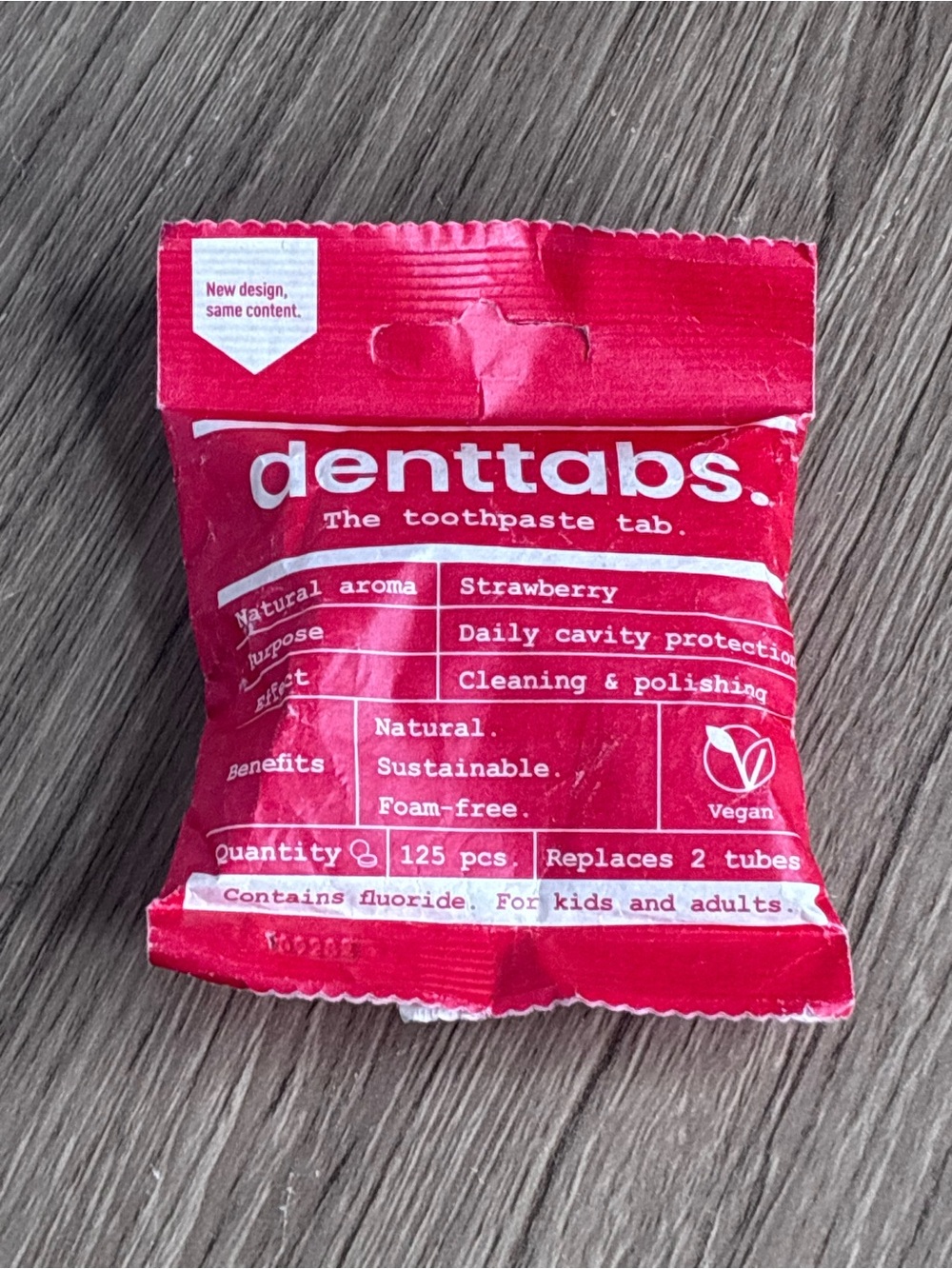🐼 3/$25 NWT Denttabs Strawberry Toothpaste Tabs - 125 Tabs